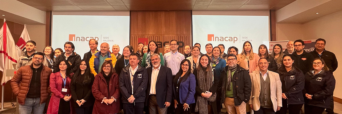 Participantes del encuentro Franquicia tributaria