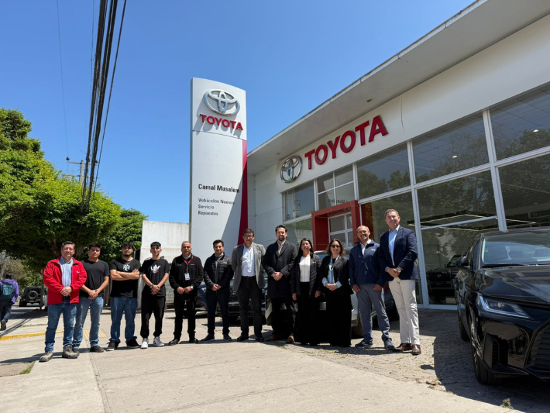 Entrega Proyecto RAR a Concesionaria Toyota Musalem