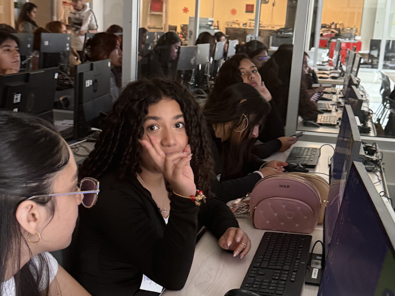 Participantes en el aula del Bootcamp de Innovación Digital en Sede Antofagasta