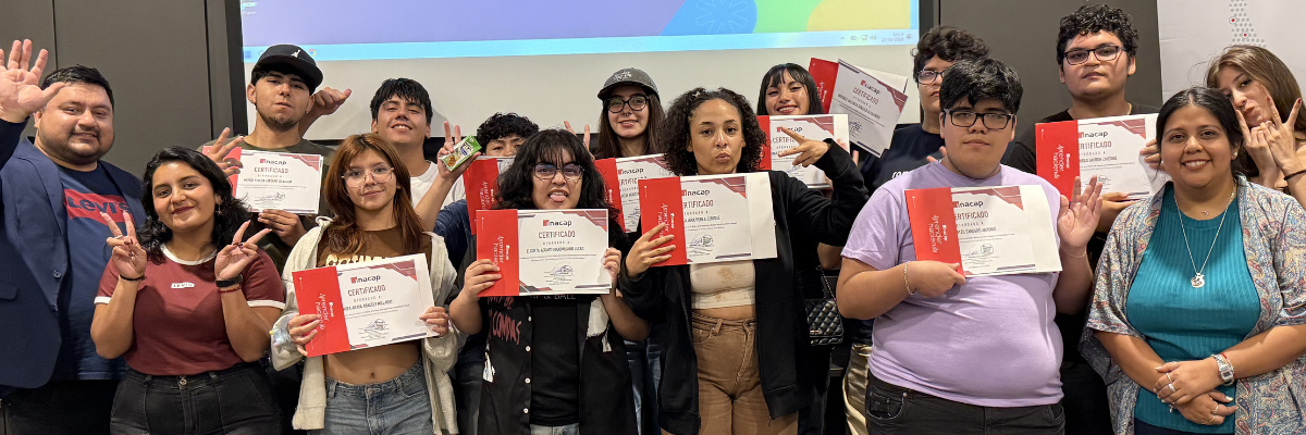 Taller de Creatividad Digital en Realidad Virtual en Sede Antofagasta