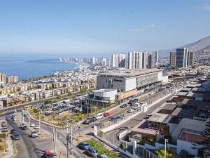 ESTUDIANTE 800X600.jpg