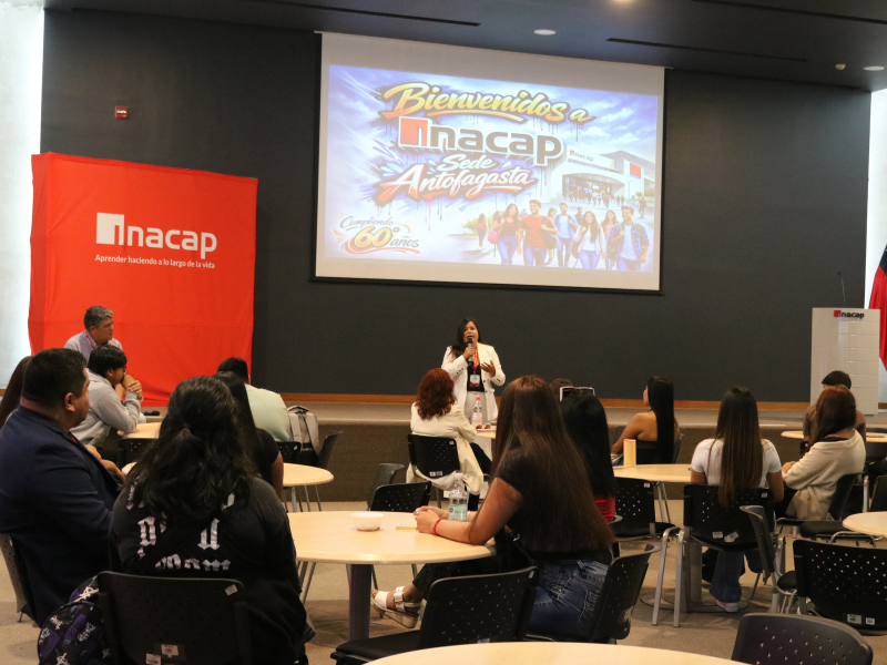 Estudiantes nuevos participan en programa de bienvenida previo al inicio de clases INACAP Antofagasta