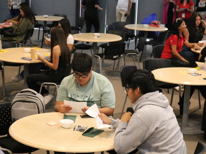 Estudiantes nuevos participan en programa de bienvenida previo al inicio de clases INACAP Antofagasta
