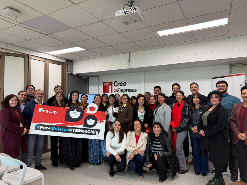 Encuentro STEM: "Conectando Mujeres, Ciencia y Talento"