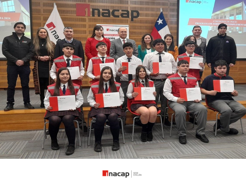 Estudiantes certificados del área mecánica