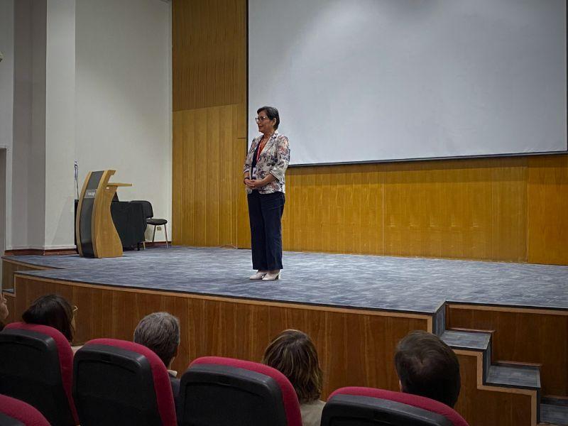 Presentación Directora Académica