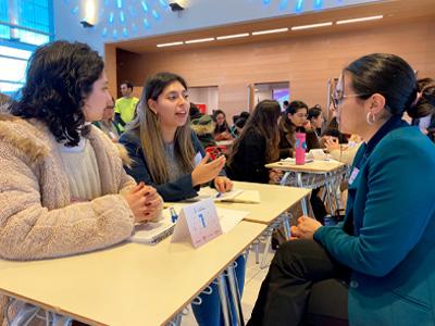 Más de 140 emprendedoras se reúnen en INACAP Sede San Pedro de la Paz en el Speed Mentoring del Programa "Viraliza" de Corfo