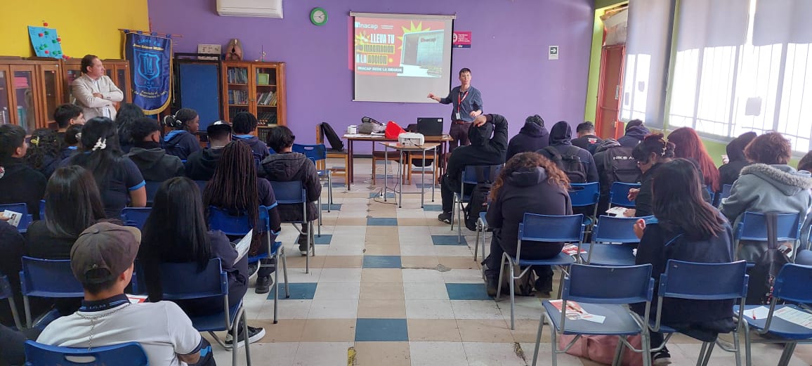 charla en Liceo Juan Gómez Millas, Plan Colegio 2026 en INACAP Sede La Granja