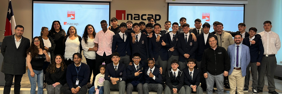 Estudiantes y docentes celebran cierre programa CAUCE junto a empresa Prosolmec en INACAP Renca