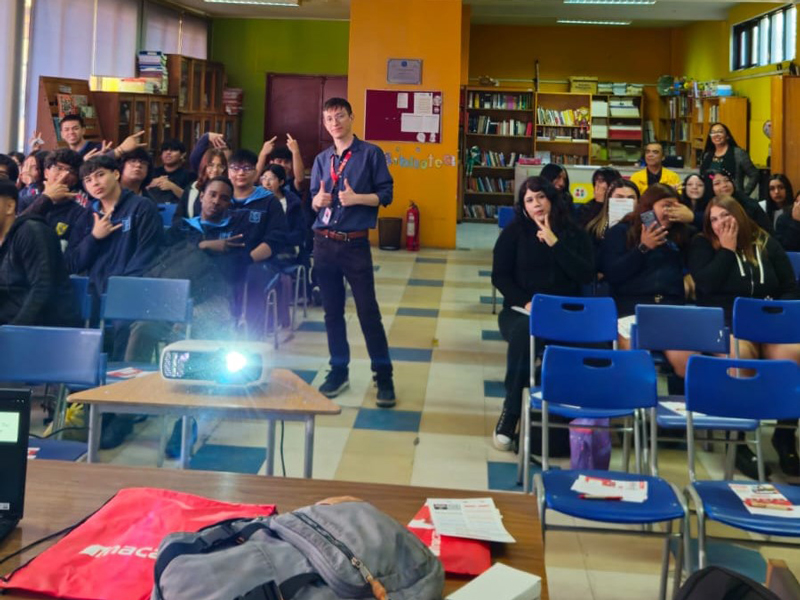 Estudiantes de enseñanza media asisten a charla inicial Plan Colegio 2026 en INACAP Sede La Granja