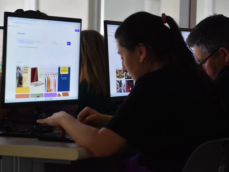 Evento Crea Empresas - 18 de Diciembre - INACAP, Sede Curicó