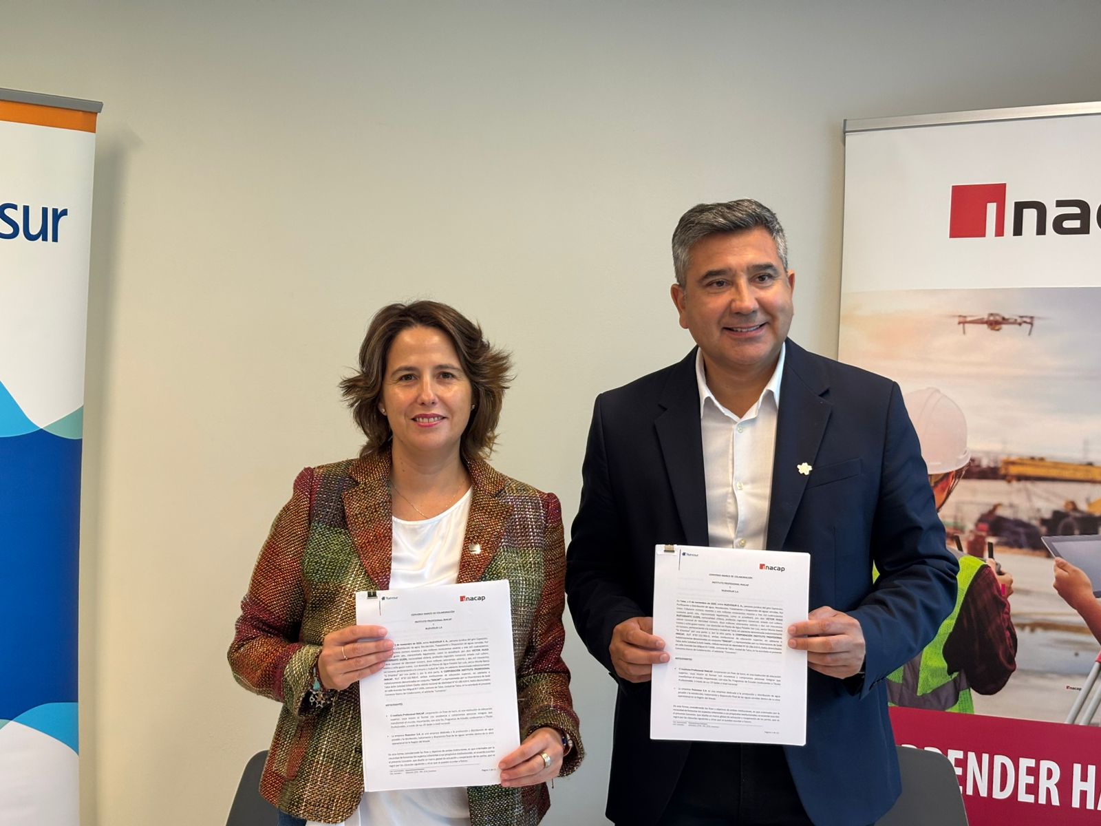 Autoridades firman convenio Nuevo Sur e INACAP Talca para innovación y desarrollo regional