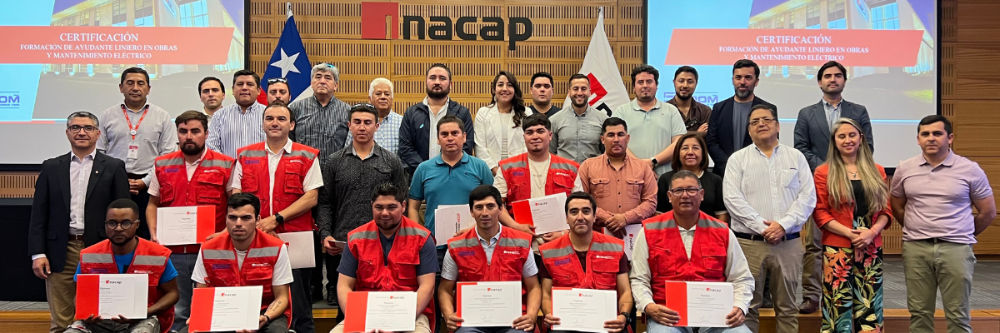 Alumnos certificados en Formación de Ayudante Liniero en Obras y Mantenimiento Eléctrico