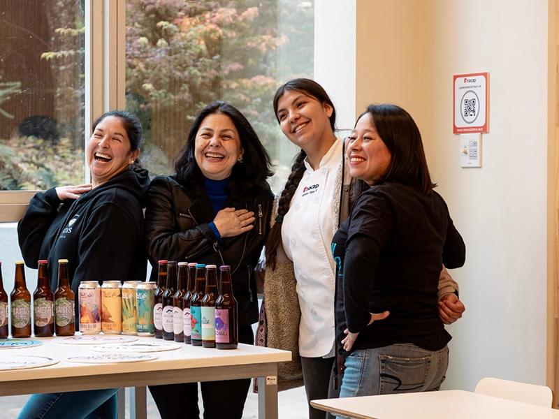 Participantes y docente área HOTUGA