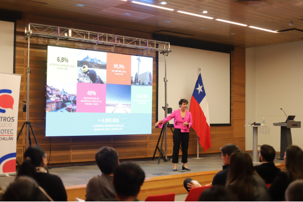 Exposición de Beatriz Román Alzerreca, Directora Nacional Área Turismo y Hospitalidad de INACAP