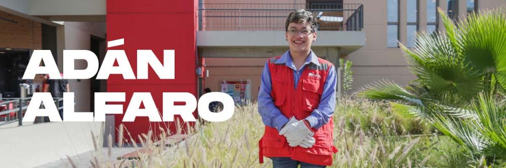 El docente Adán Alfaro Ávila, del Área de Minería en INACAP Sede Iquique, ha desarrollado un innovador proyecto que busca reducir la brecha entre la teoría y la práctica en la formación minera