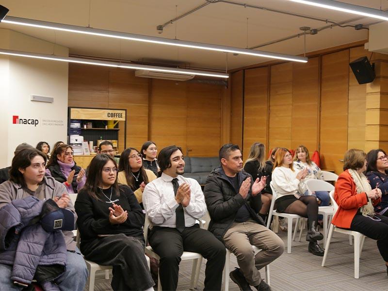 INACAP Iquique reconoce a estudiantes que participaron en el concurso literario “Cartas para Gabriela Mistral”