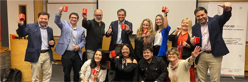 Representantes directivos de Nescafé e INACAP Santiago Sur