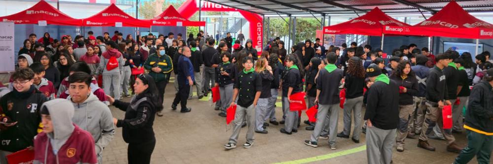 Estudiantes que participaron en el evento