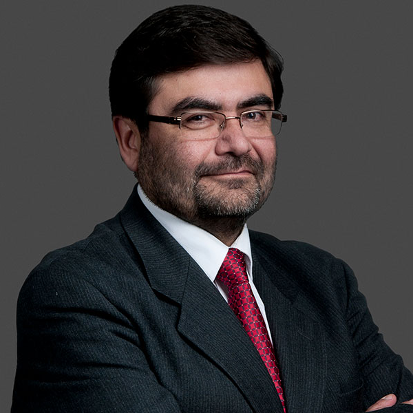 Foto de Sandro Solari Rector de INACAP