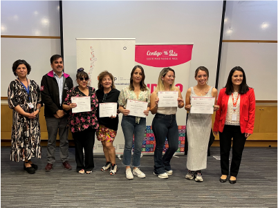 participantes de la comuna de Macul finalizan Escuela de emprendedores