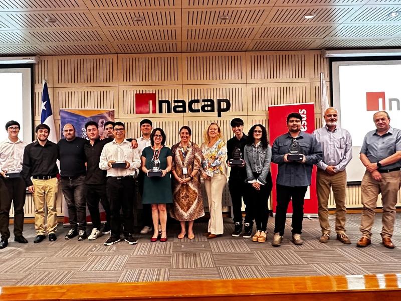 Premiación con nuestra Vicerrectora de INACAP Talca