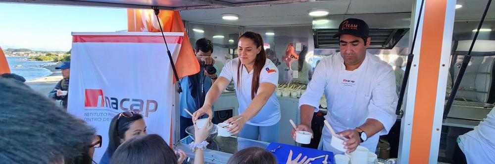 INACAP Sede Puerto Montt participa en Lanzamiento Team Salmón 2024